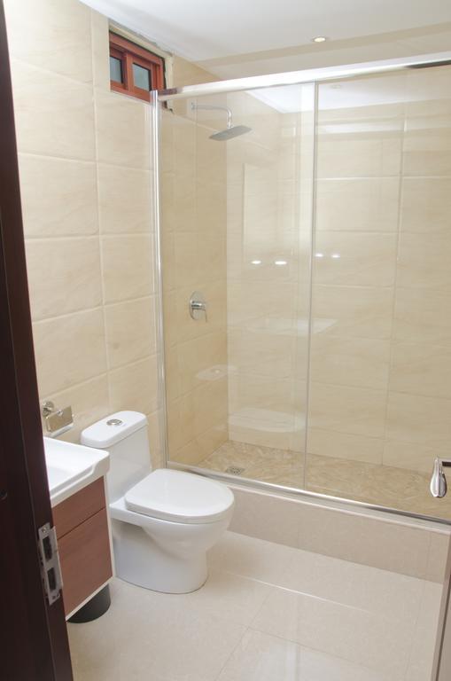 Piarco Grand Diamond Hotel Trinidad מראה חיצוני תמונה